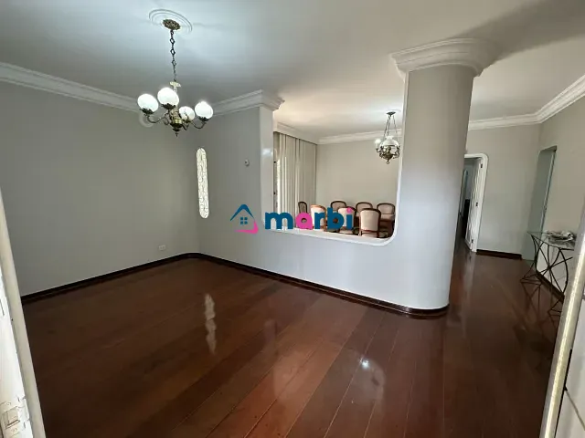 Casa com 220m² 4 quartos e 4 banheiros, à venda, no bairro Jardim Santana em Americana