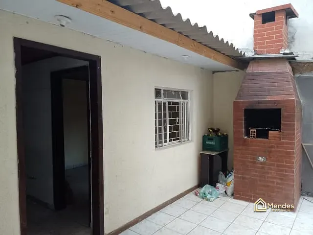 Casa com 140m² 3 quartos e 3 banheiros, à venda, no bairro Sítio Cercado em Curitiba