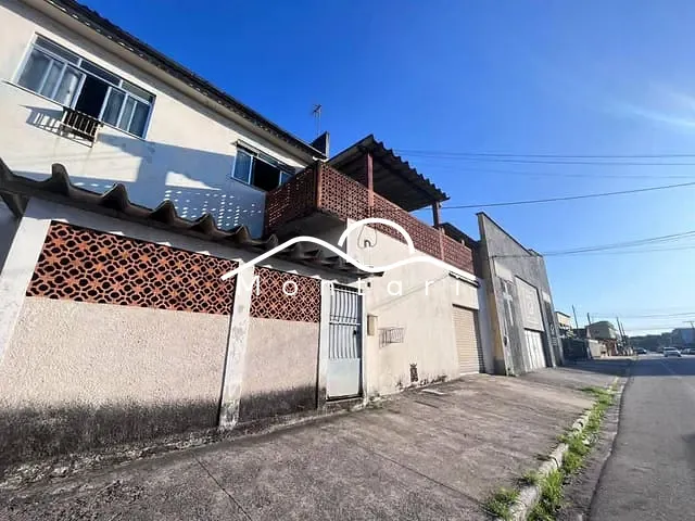 Casa 3 quartos e 2 banheiros, à venda, no bairro Paraíso em Resende
