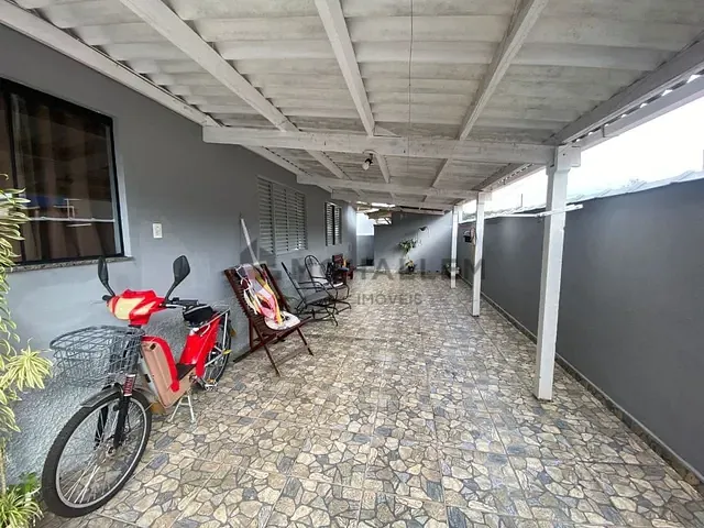 Casa 4 quartos e 1 banheiro, à venda, no bairro Jardim Bernadete em Itajubá