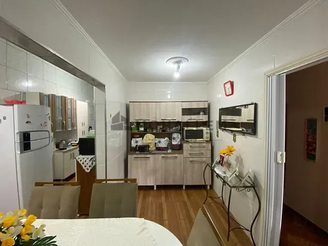 Casa 4 quartos e 1 banheiro, à venda, no bairro Jardim Bernadete em Itajubá