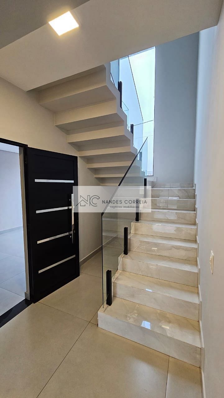 Casa à venda com 3 quartos, 129m² - Foto 7