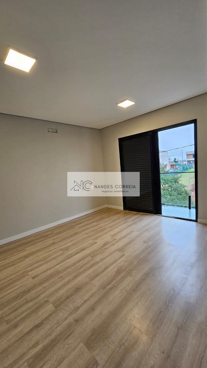 Casa à venda com 3 quartos, 129m² - Foto 14