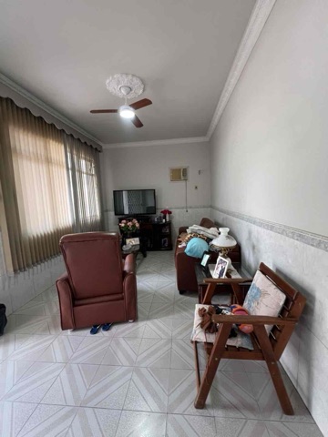 Casa 3 quartos e 1 banheiro, à venda, no bairro Inhaúma em Rio de Janeiro