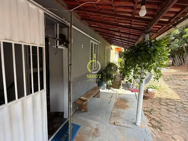 Casa 3 quartos e 1 banheiro, à venda, no bairro Bairro Aquino em Dom Cavati