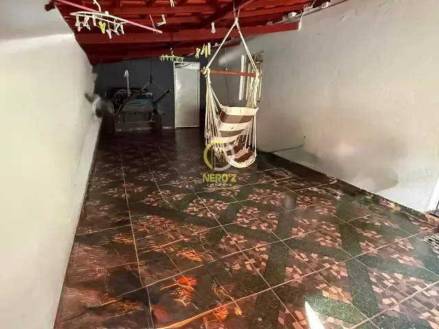 Casa 3 quartos e 1 banheiro, à venda, no bairro Bairro Aquino em Dom Cavati