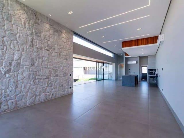 Casa com 1563m² 3 quartos e 4 banheiros, à venda, no bairro Loteamento Terras de Canaã em Cambé