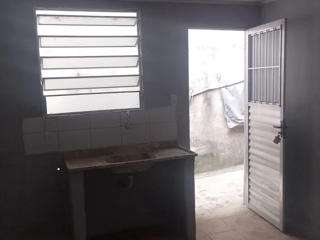 Casa com 125m² 2 quartos e 1 banheiro, para alugar, no bairro Chácara Santana em São Paulo