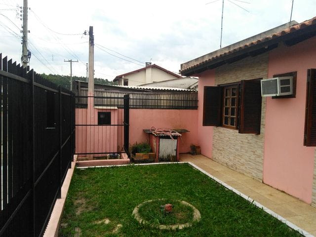 Casa com 300m² 3 quartos e 3 banheiros, à venda, no bairro Jardim dos Lagos em Guaíba