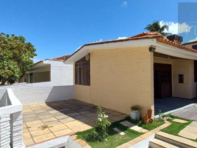 Foto do Casa - Casa em Condomínio para Venda em Salvador, Piatã, 3 dormitórios, 1 suíte, 3 banheiros | PORTO UNO AGÊNCIA DE IMÓVEIS