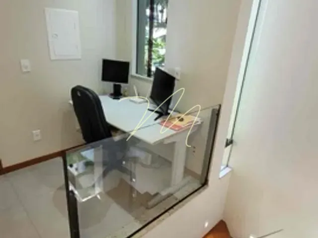 Casa com 457m² 3 quartos e 2 banheiros, à venda, no bairro Nossa Senhora da Vitória em Ilhéus