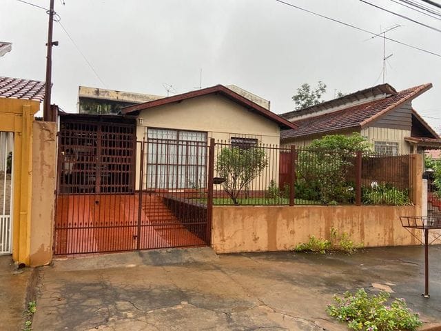 Foto do Casa - Casa com 250m² á venda por R$ 295.000 - Jd. Shangri-la - Londrina/ Pr | Premier Imóveis