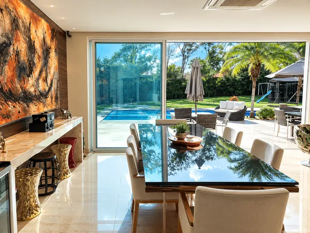 Casa com 2500m² 4 quartos e 6 banheiros, à venda, no bairro Setor de Mansões Dom Bosco (Lago Sul) em Brasília