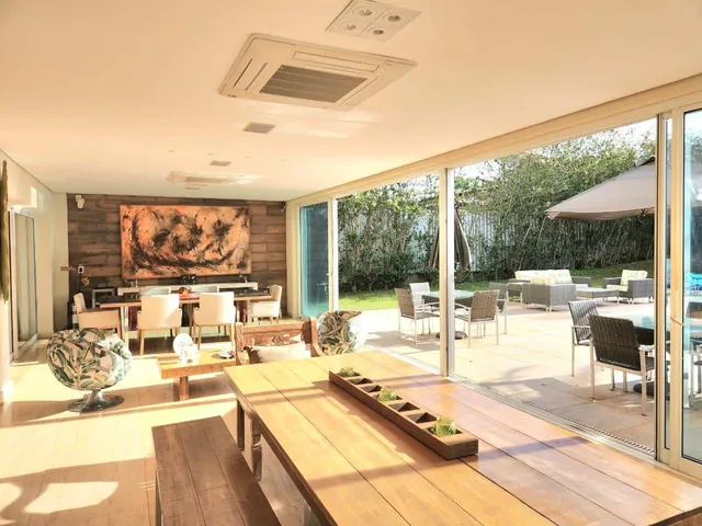 Casa com 2500m² 4 quartos e 6 banheiros, à venda, no bairro Setor de Mansões Dom Bosco (Lago Sul) em Brasília
