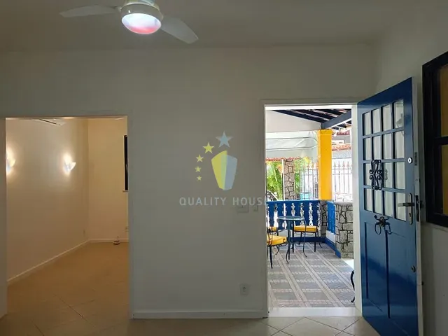 Casa com 135m² 3 quartos e 2 banheiros, para alugar, no bairro Copacabana em Rio de Janeiro