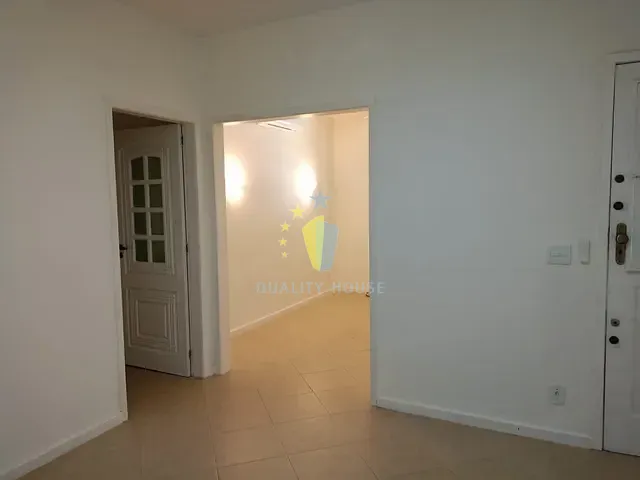 Casa com 135m² 3 quartos e 2 banheiros, para alugar, no bairro Copacabana em Rio de Janeiro