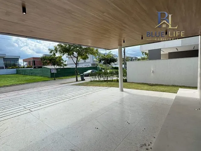 Casa com 467m² 4 quartos e 3 banheiros, à venda, no bairro Jacuhy em Serra