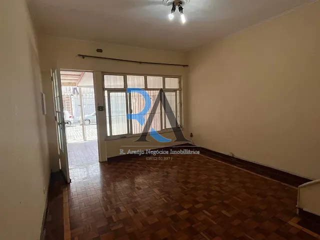 Casa 2 quartos e 2 banheiros, à venda, no bairro Vila Regente Feijó em São Paulo