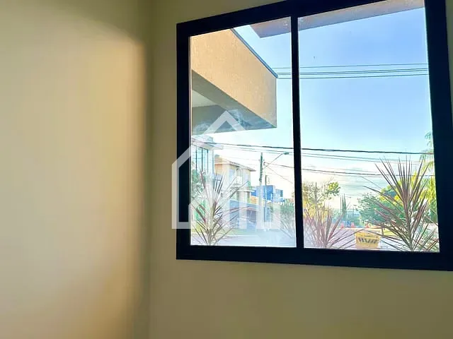 Casa com 800m² 3 quartos e 3 banheiros, à venda, no bairro Condomínio Residencial Shamballa III em Atibaia