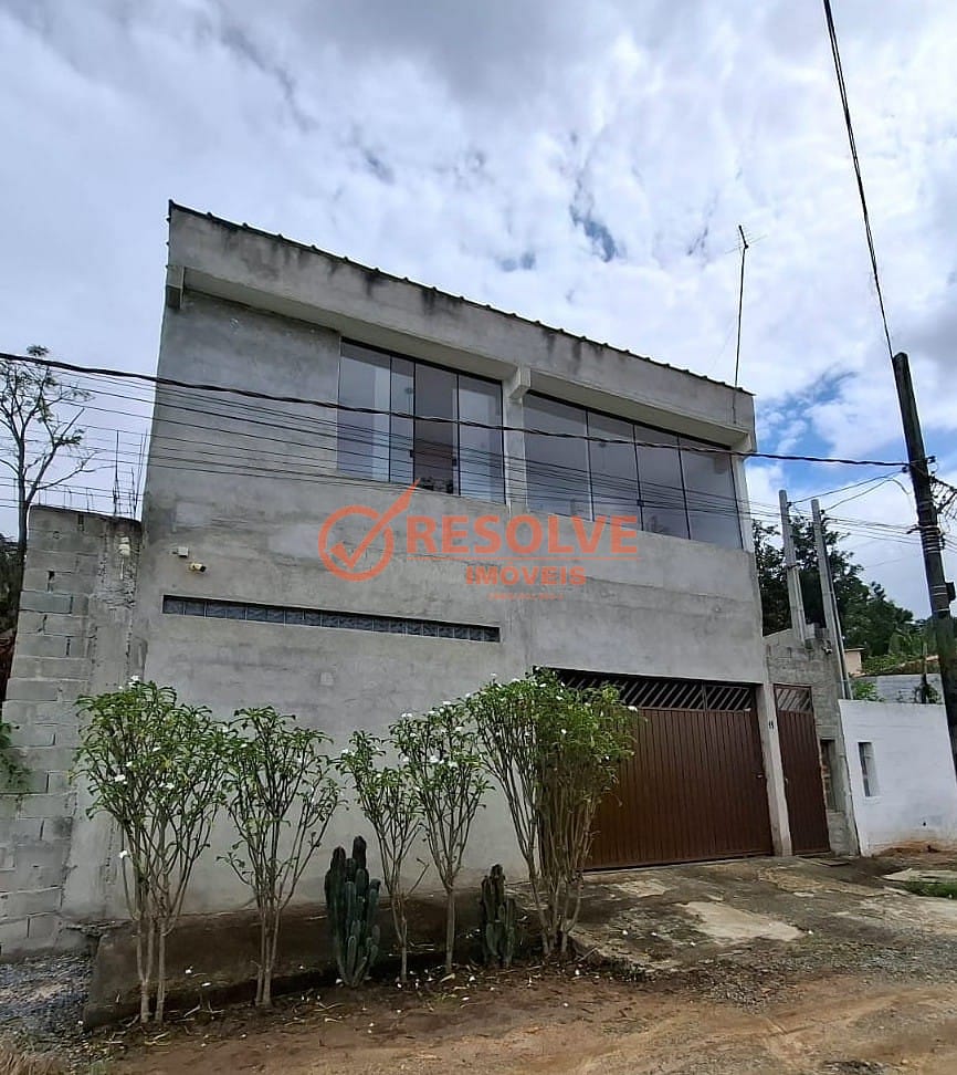 Casa, 3 quartos, 205 m² - Foto 1