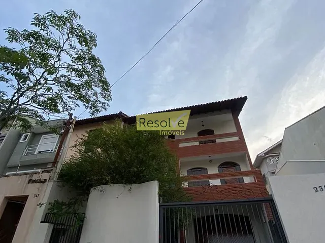 Casa com 250m² 4 quartos e 3 banheiros, à venda ou para alugar, no bairro Nova Petrópolis em São Bernardo do Campo