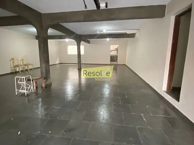 Casa com 250m² 4 quartos e 3 banheiros, à venda ou para alugar, no bairro Nova Petrópolis em São Bernardo do Campo