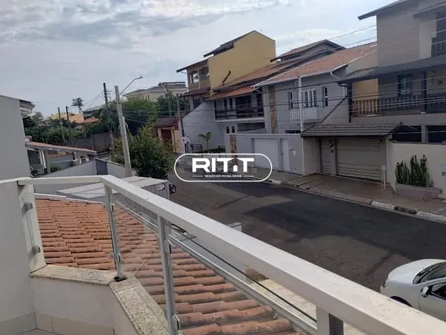 Casa com 300m² 3 quartos e 3 banheiros, à venda, no bairro Chácaras Alpina em Valinhos