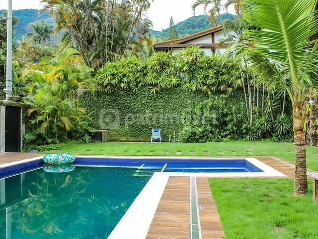 Casa com 600m² 5 quartos e 5 banheiros, à venda, no bairro Itanhangá em Rio de Janeiro