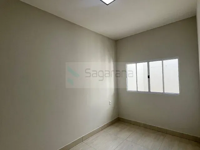 Casa 2 quartos e 1 banheiro, à venda, no bairro Dona Diva em Patrocínio