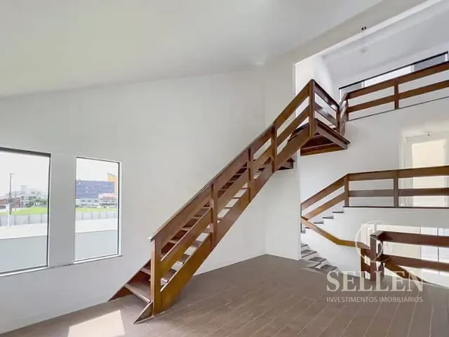 Casa 4 quartos e 3 banheiros, à venda, no bairro Dom Bosco em Itajaí