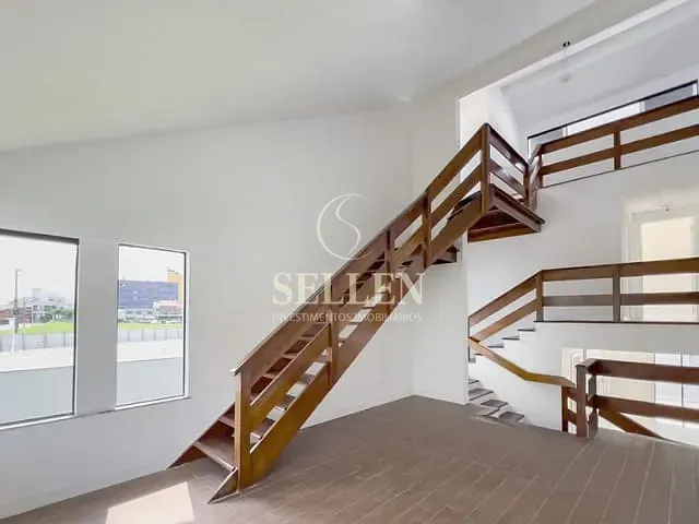 Casa 4 quartos e 3 banheiros, à venda, no bairro Dom Bosco em Itajaí