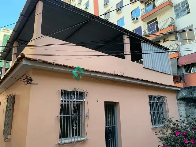 Casa com 64m² 2 quartos e 1 banheiro, para alugar, no bairro Todos os Santos em Rio de Janeiro