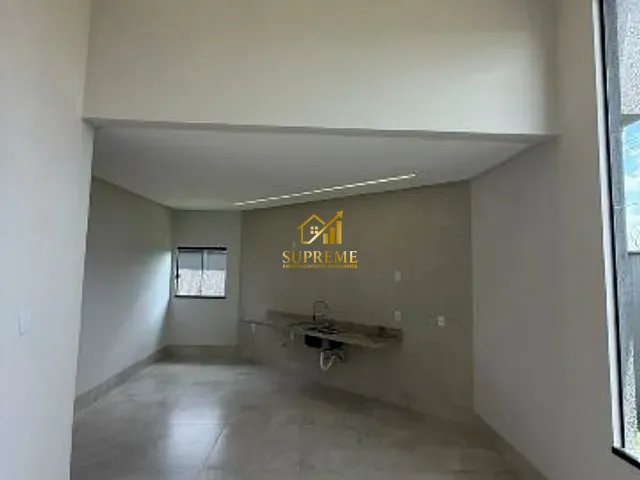 Casa 2 quartos e 2 banheiros, à venda, no bairro Residencial Vieira em Trindade