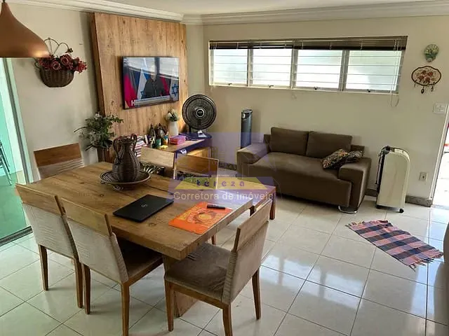 Casa com 91m² 3 quartos e 2 banheiros, à venda, no bairro Centro em Itabira