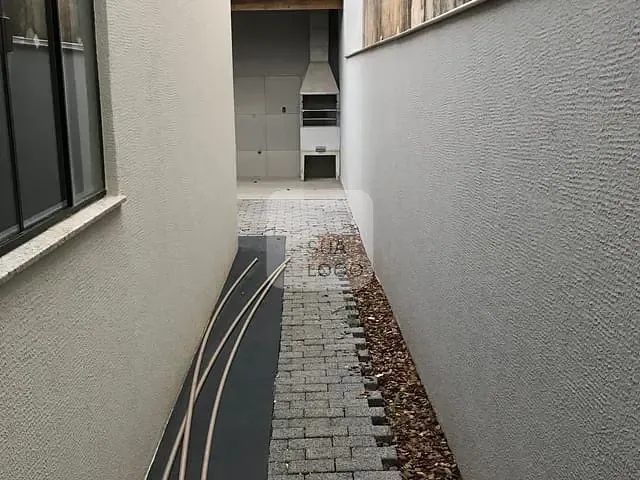 Casa com 200m² 2 quartos e 1 banheiro, à venda, no bairro Coliseu em Londrina
