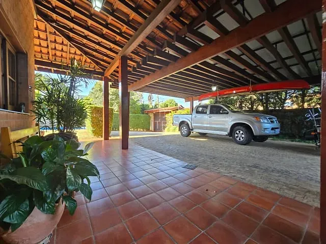 Casa com 750m² 4 quartos e 5 banheiros, à venda, no bairro Vila Brandina em Campinas