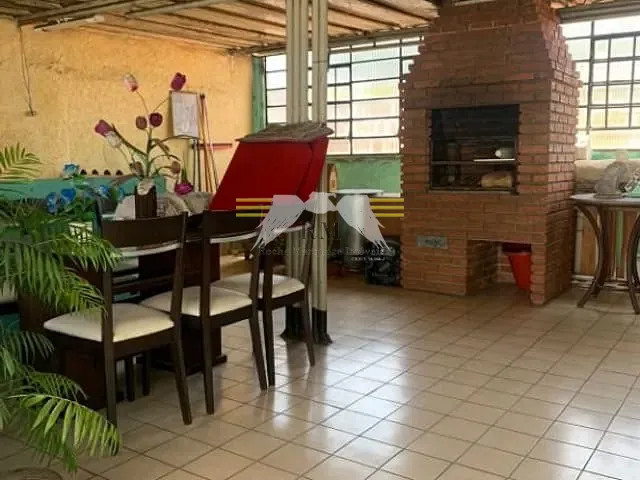 Casa com 140m² 2 quartos e 2 banheiros, à venda, no bairro Jardim Record em São Paulo