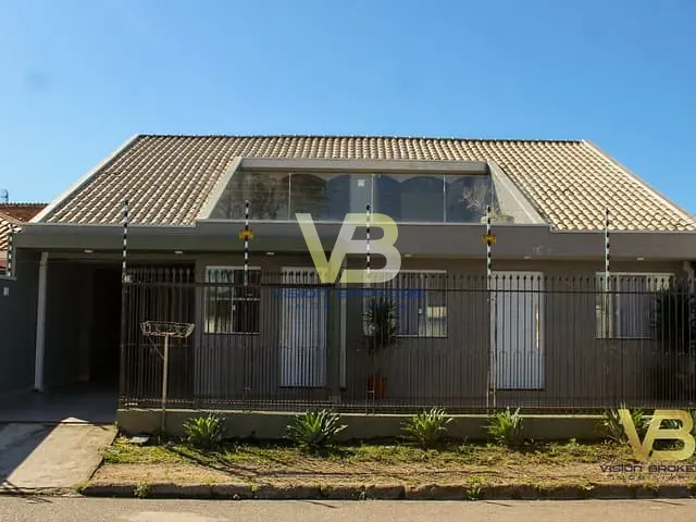 Casa com 300m² 2 quartos e 3 banheiros, à venda, no bairro Atuba em Pinhais