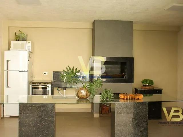 Casa com 300m² 2 quartos e 3 banheiros, à venda, no bairro Atuba em Pinhais