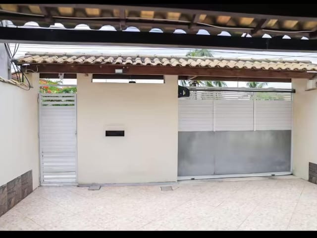 Casa com 160m² 4 quartos e 3 banheiros, à venda, no bairro Extensão do Bosque em Rio das Ostras
