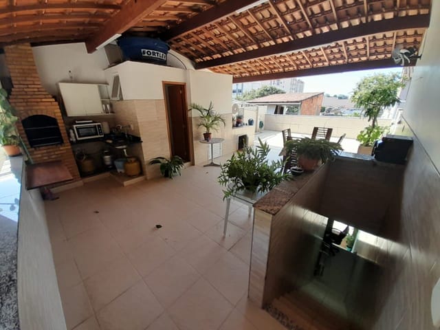 Foto do Casa - OPORTUNIDADE // VILA RESIDENCIAL  //  VISTA LIVRE //  DOIS QUARTOS SENDO 1 SUÍTE // 3 BANHEIROS // TERRAÇO COBERTO COM CHURRASQUEIRA //  COMÉRCIO PERTO | VILLARREAL IMOBILIÁRIA