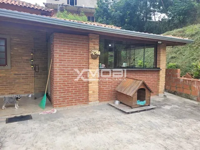 Casa com 1170m² 3 quartos e 2 banheiros, à venda, no bairro Santa Eliza em Itupeva