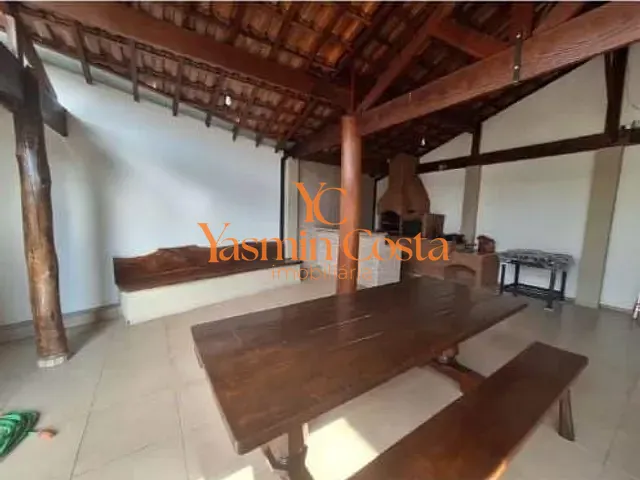 Casa com 250m² 3 quartos e 3 banheiros, à venda, no bairro Vale das Rosas em Cambuí