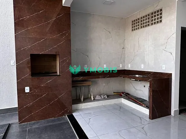 Casa 3 quartos e 4 banheiros, à venda, no bairro Setor Habitacional Arniqueira (Águas Claras) em Brasília