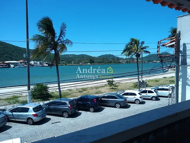 Casa com 453m² 4 quartos e 3 banheiros, à venda, no bairro Itajurú em Cabo Frio
