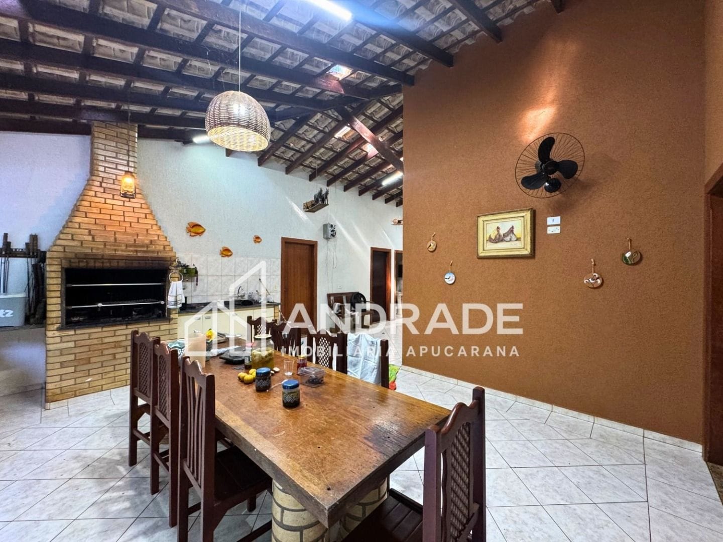 Casa à venda com 3 quartos, 241m² - Foto 6