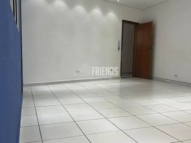 Sala com 40m², para alugar, no bairro Cidade Líder em São Paulo