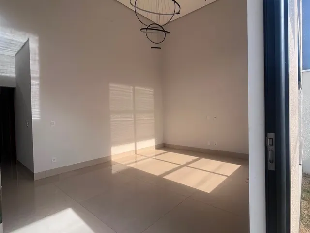 Casa com 199m² 3 quartos e 2 banheiros, à venda, no bairro Plano Diretor Sul em Palmas