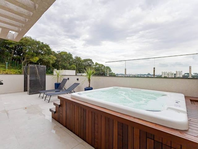 Foto do Casa - Casa Luxuosa em Condomínio , próximo Eduardo Sprada Curitiba, PR | Realty Imóveis