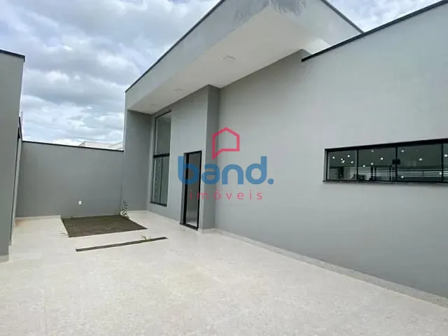 Casa com 200m² 3 quartos e 2 banheiros, à venda, no bairro Residencial Cambuí em Porto Feliz